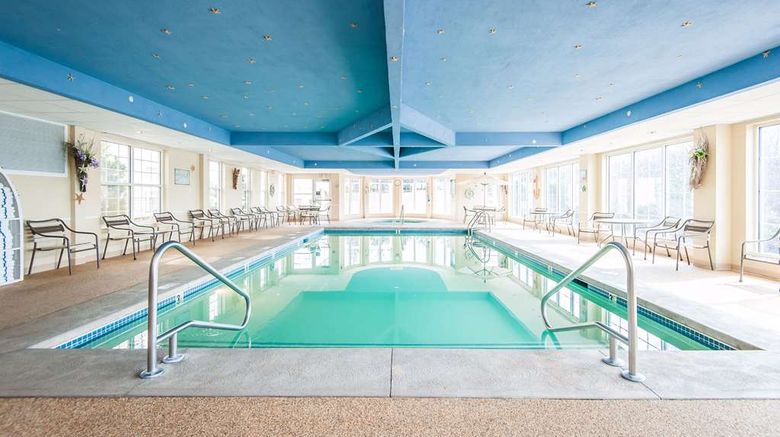 <b>Hampton Inn South Kingstown Pool</b>. Images powered by <a href="https://iceportal.shijigroup.com/" title="IcePortal" target="_blank">IcePortal</a>.