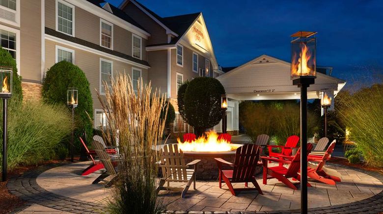 <b>Hampton Inn South Kingstown Exterior</b>. Images powered by <a href="https://iceportal.shijigroup.com/" title="IcePortal" target="_blank">IcePortal</a>.