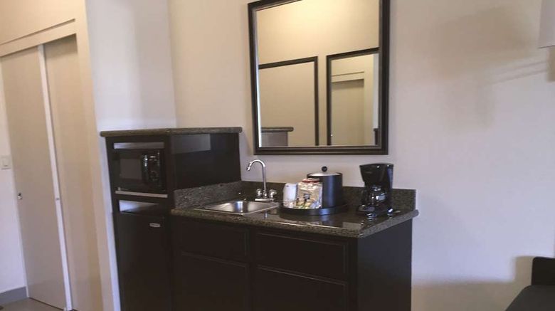 <b>Hampton Inn & Suites Mountain View Other</b>. Images powered by <a href="https://iceportal.shijigroup.com/" title="IcePortal" target="_blank">IcePortal</a>.