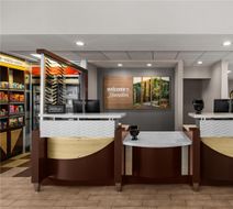 Hampton Inn & Suites Mountain View Lobby