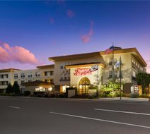 Hampton Inn & Suites Mountain View Exterior