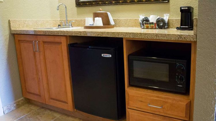 Hampton Inn & Suites Grenada Room