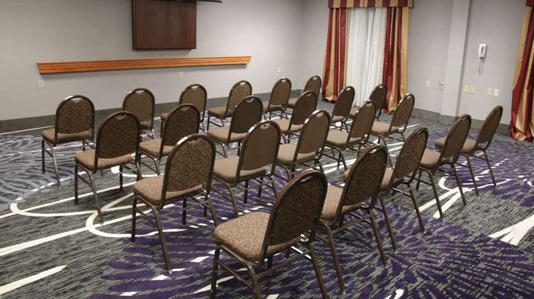<b>Hampton Inn & Suites Grenada Meeting</b>. Images powered by <a href="https://iceportal.shijigroup.com/" title="IcePortal" target="_blank">IcePortal</a>.