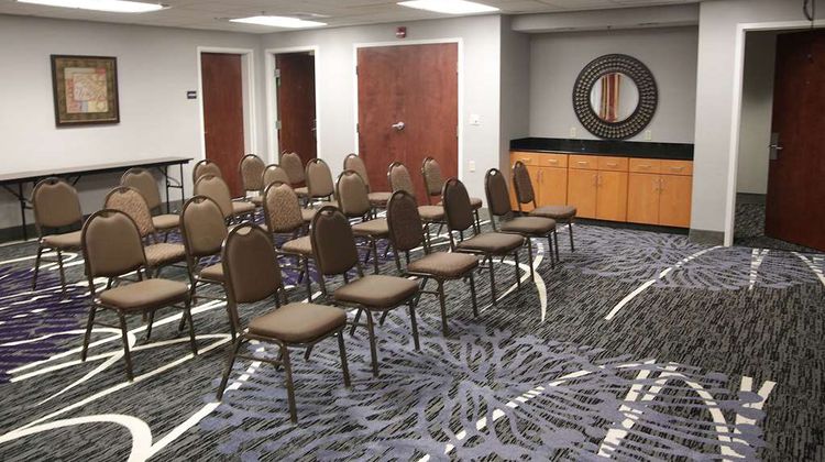 Hampton Inn & Suites Grenada Meeting