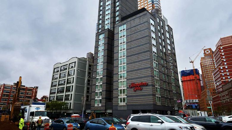 Hampton Inn Brooklyn/Downtown Exterior. Images powered by <a href="https://iceportal.shijigroup.com" target="_blank" rel="noopener">Ice Portal</a>.
