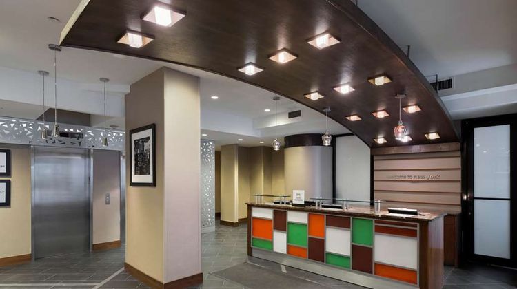 Hampton Inn Manhattan-Chelsea Lobby