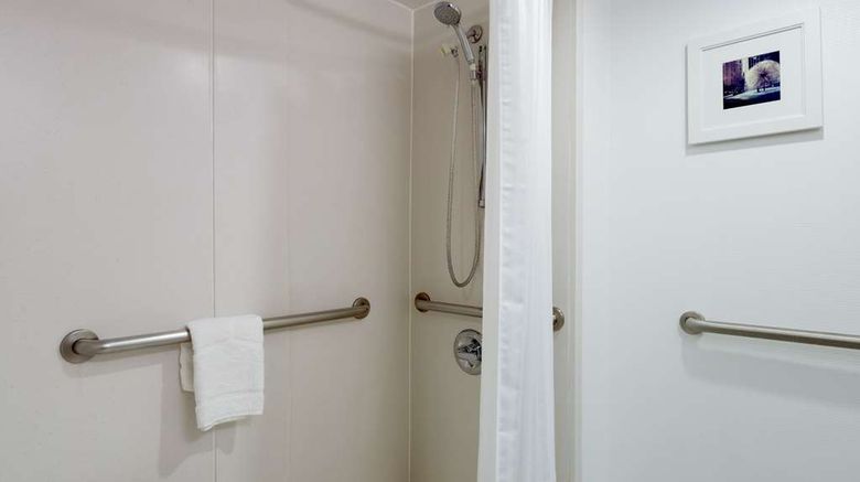 <b>Hampton Inn Manhattan-Chelsea Room</b>. Images powered by <a href="https://iceportal.shijigroup.com/" title="IcePortal" target="_blank">IcePortal</a>.