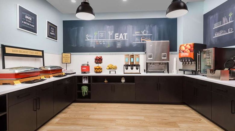 <b>Hampton Inn Manhattan Empire State Bldg Restaurant</b>. Images powered by <a href="https://iceportal.shijigroup.com/" title="IcePortal" target="_blank">IcePortal</a>.