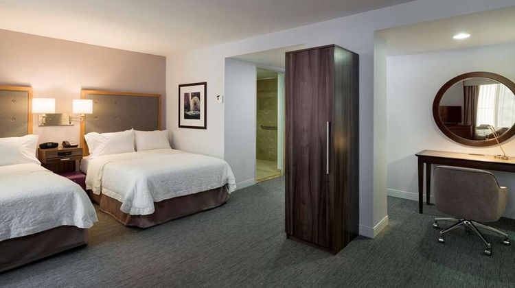 Hampton Inn Manhattan Times Square South Room