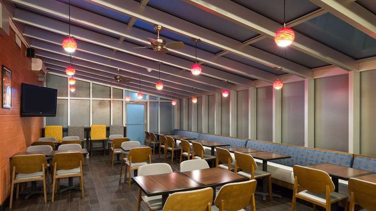 Hampton Inn Manhattan Times Square South Restaurant