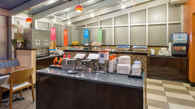 Hampton Inn Manhattan Times Square South Restaurant