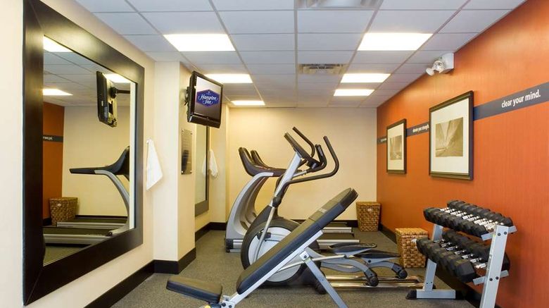 <b>Hampton Inn Manhattan Times Square South Health</b>. Images powered by <a href="https://iceportal.shijigroup.com/" title="IcePortal" target="_blank">IcePortal</a>.