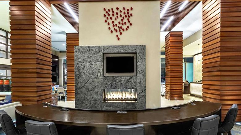 <b>Homewood Suites NYC / Midtown Manhattan Lobby</b>. Images powered by <a href="https://iceportal.shijigroup.com/" title="IcePortal" target="_blank">IcePortal</a>.