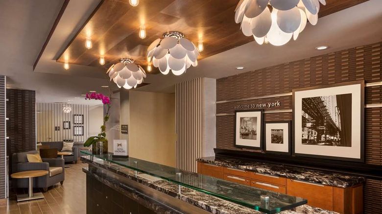 <b>Hampton Inn Manhattan/Downtown-Financial Lobby</b>. Images powered by <a href="https://iceportal.shijigroup.com/" title="IcePortal" target="_blank">IcePortal</a>.
