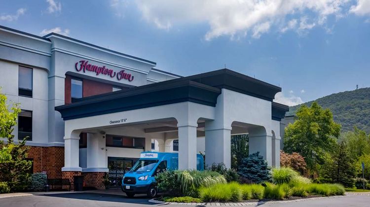 Hampton Inn Harriman Woodbury Exterior