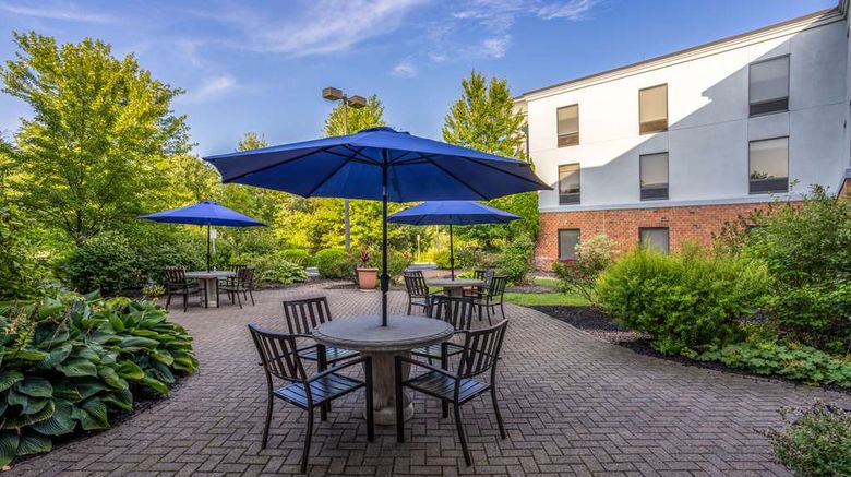 <b>Hampton Inn Harriman Woodbury Exterior</b>. Images powered by <a href="https://iceportal.shijigroup.com/" title="IcePortal" target="_blank">IcePortal</a>.