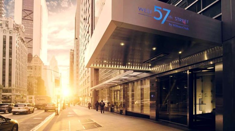 <b>Hilton Club West 57th Street New York Exterior</b>. Images powered by <a href="https://iceportal.shijigroup.com/" title="IcePortal" target="_blank">IcePortal</a>.