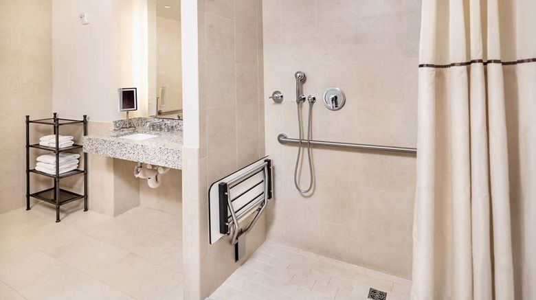 <b>Hilton Club West 57th Street New York Room</b>. Images powered by <a href="https://iceportal.shijigroup.com/" title="IcePortal" target="_blank">IcePortal</a>.