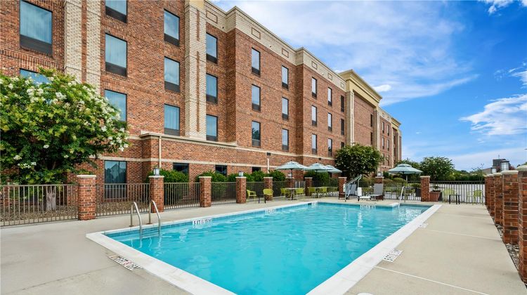 Hampton Inn & Suites Swansboro Pool