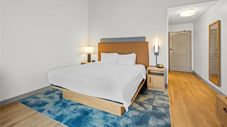 Hampton Inn & Suites Swansboro Room