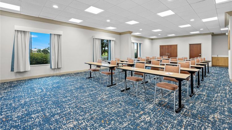 Hampton Inn & Suites Swansboro Meeting