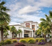 Hampton Inn & Suites Oakland Airport Exterior