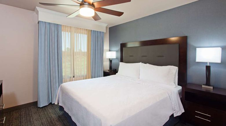 <b>Homewood Suites by Hilton Fairfield Room</b>. Images powered by <a href="https://iceportal.shijigroup.com/" title="IcePortal" target="_blank">IcePortal</a>.