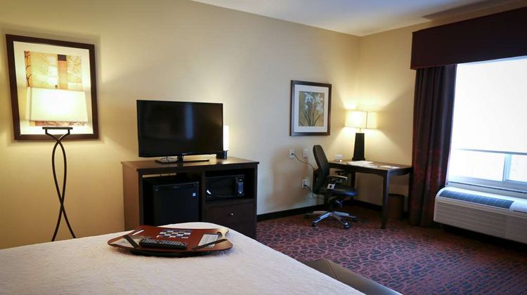Hampton Inn Union City Room