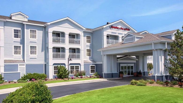 <b>Hampton Inn & Suites Outer Banks Corolla Exterior</b>. Images powered by <a href="https://iceportal.shijigroup.com/" title="IcePortal" target="_blank">IcePortal</a>.