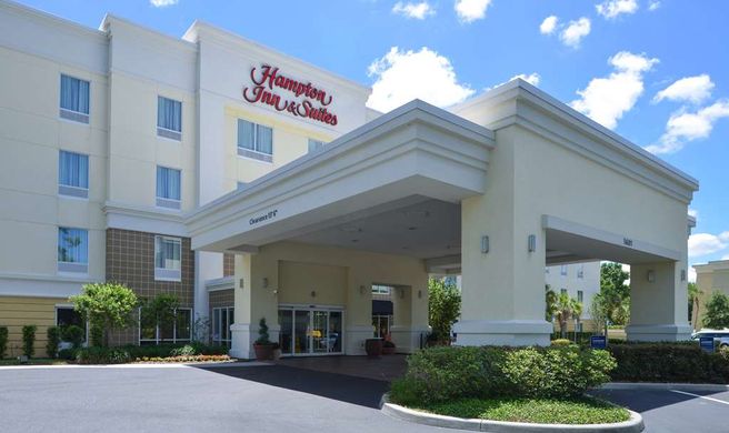 Hampton Inn & Suites Ocala Exterior