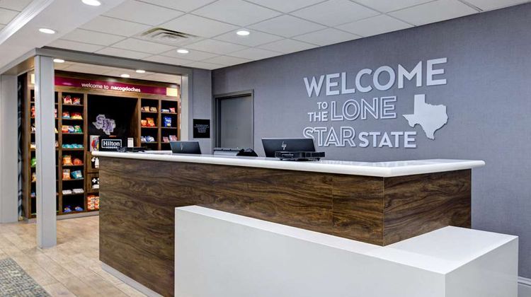 Hampton Inn & Suites Nacogdoches Lobby