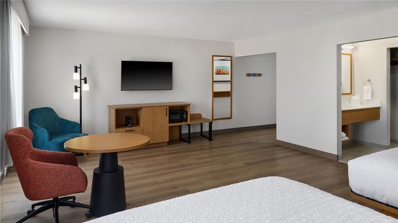 <b>Hampton Inn Odessa Room</b>. Images powered by <a href="https://iceportal.shijigroup.com/" title="IcePortal" target="_blank">IcePortal</a>.