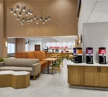 Hampton Inn Odessa Lobby