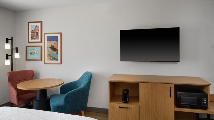 Hampton Inn Odessa Room