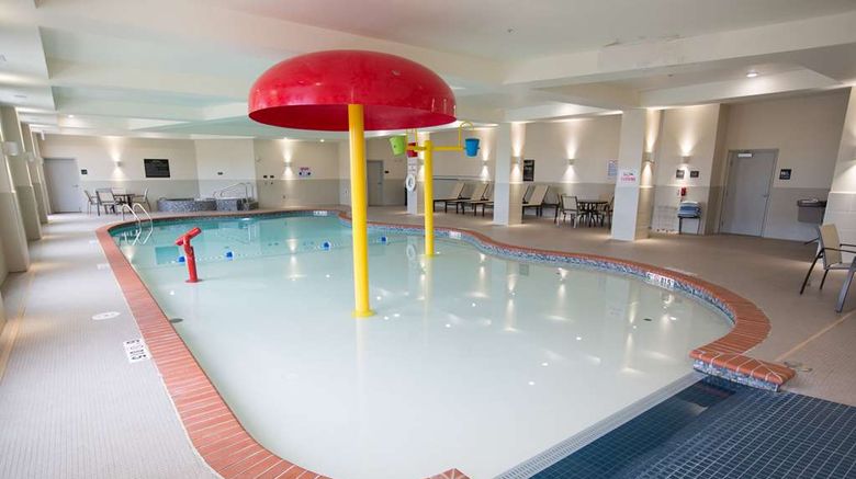 <b>Hampton Inn & Suites, OKC/Airport Pool</b>. Images powered by <a href="https://iceportal.shijigroup.com/" title="IcePortal" target="_blank">IcePortal</a>.