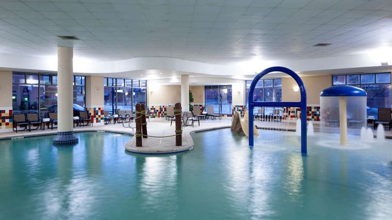 <b>Hampton Inn & Suites Bricktown Pool</b>. Images powered by <a href="https://iceportal.shijigroup.com/" title="IcePortal" target="_blank">IcePortal</a>.