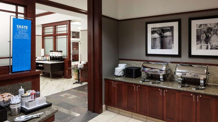 Hampton Inn & Suites Bricktown Restaurant