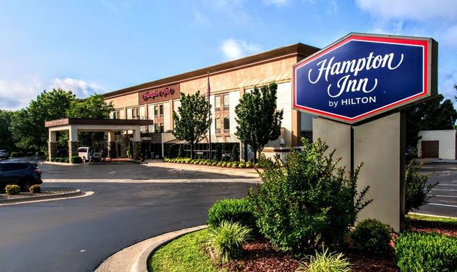 Hampton Inn Edmond Exterior