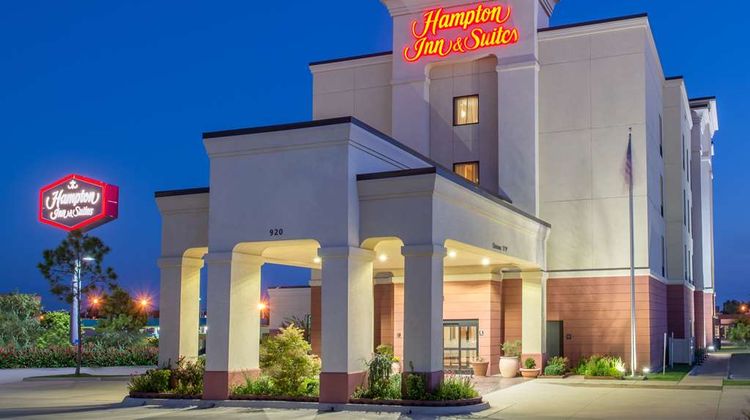 Hampton Inn & Suites by Hilton OKC South Exterior