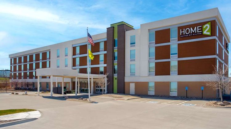 Home2 Suites by Hilton Omaha West Exterior