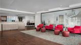 Hampton Inn & Suites Omaha Downtown Lobby