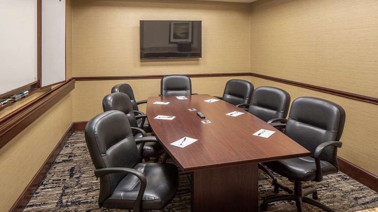 <b>Hampton Inn & Suites - La Vista Meeting</b>. Images powered by <a href="https://iceportal.shijigroup.com/" title="IcePortal" target="_blank">IcePortal</a>.