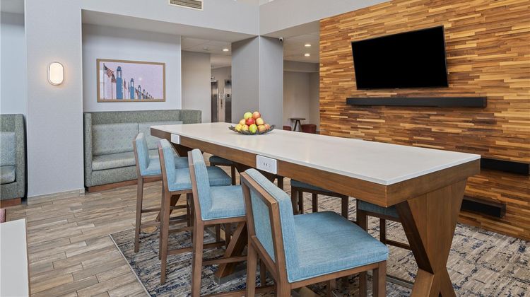Hampton Inn & Suites - La Vista Restaurant
