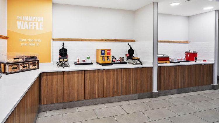 Hampton Inn & Suites - La Vista Restaurant