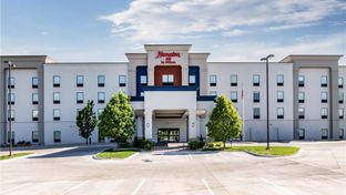 Hampton Inn Omaha/West Dodge Road