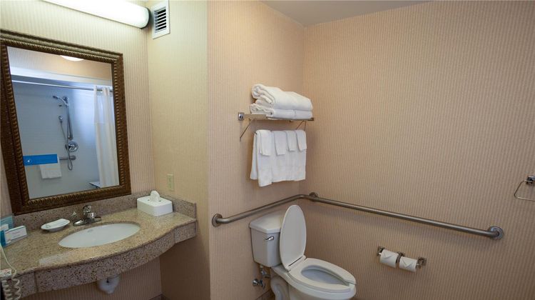 Hampton Inn Oneonta Room