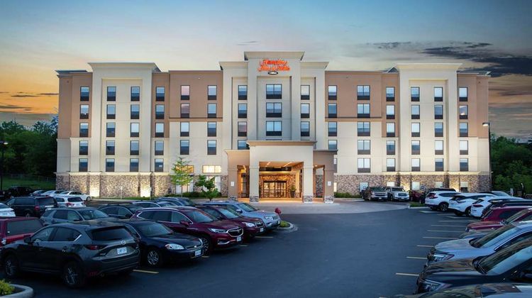Hampton Inn & Suites Barrie Exterior