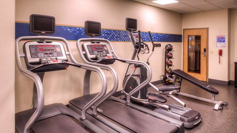 <b>Hampton Inn & Suites Ontario Health</b>. Images powered by <a href="https://iceportal.shijigroup.com/" title="IcePortal" target="_blank">IcePortal</a>.