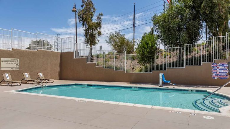 <b>Hampton Inn Norco Corona Pool</b>. Images powered by <a href="https://iceportal.shijigroup.com/" title="IcePortal" target="_blank">IcePortal</a>.