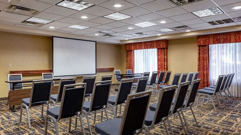 <b>Hampton Inn Norco Corona Meeting</b>. Images powered by <a href="https://iceportal.shijigroup.com/" title="IcePortal" target="_blank">IcePortal</a>.